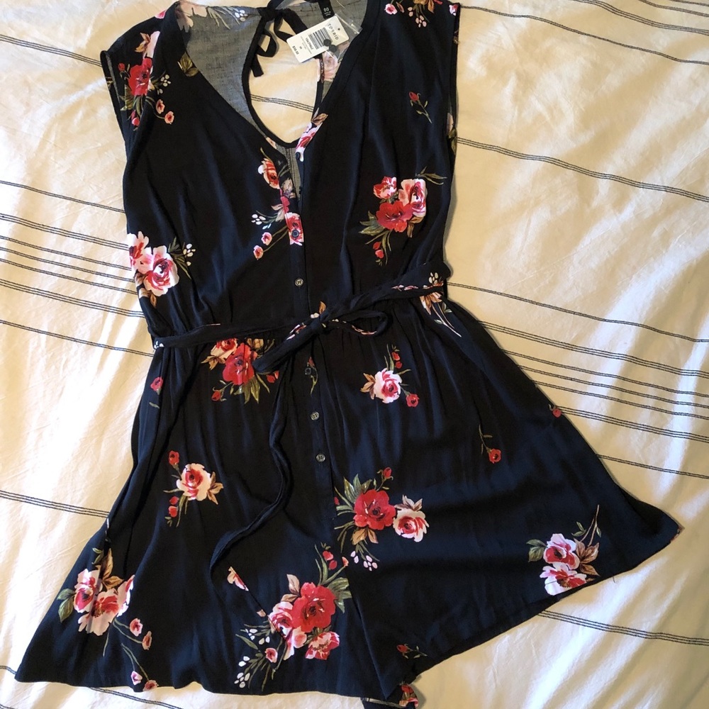 Torrid Romer size 00